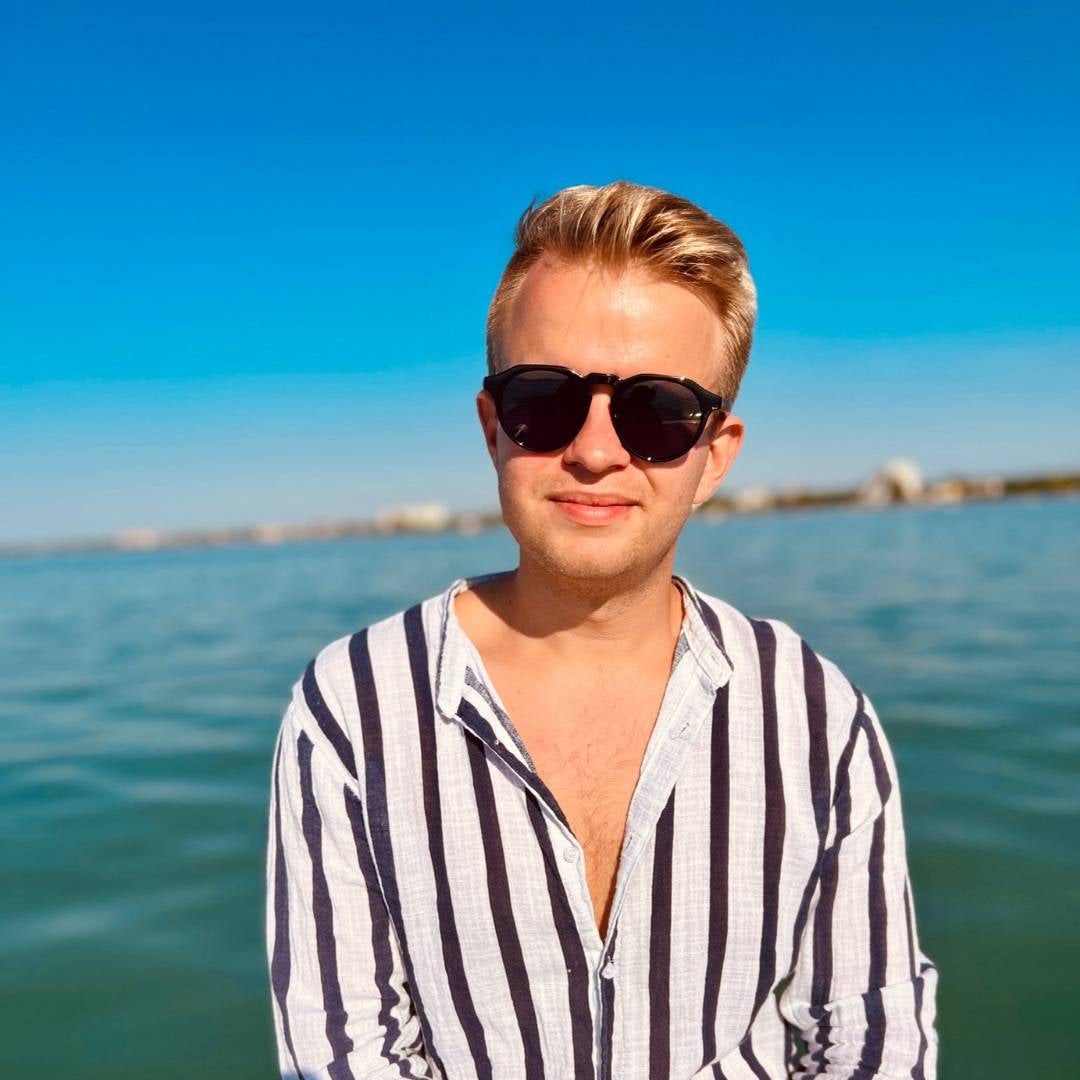 fa napszemüveg, fa keret, divatos napszemüveg